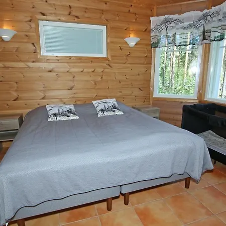 度假居 Pielusrinne Hattusaari